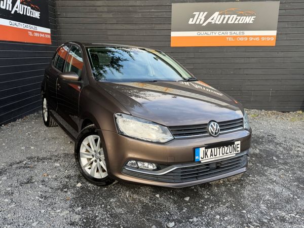Volkswagen Polo Hatchback, Petrol, 2015, Brown