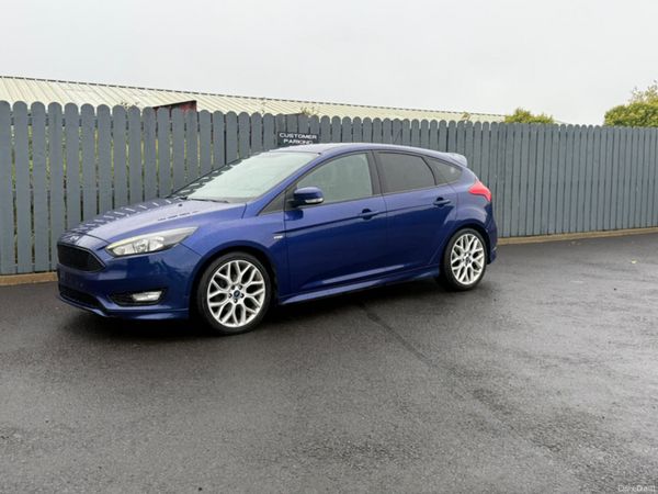 Ford Focus Hatchback, Diesel, 2017, Blue
