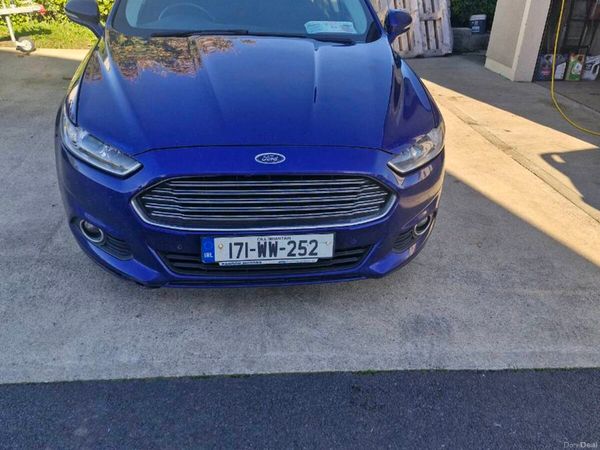 Ford Mondeo Hatchback, Diesel, 2017, Blue