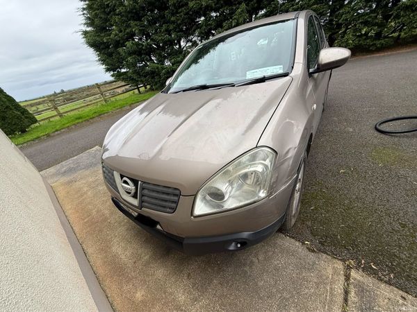 Nissan Qashqai Hatchback, Petrol, 2008, Brown