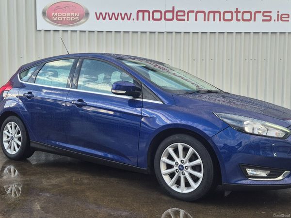 Ford Focus Hatchback, Diesel, 2017, Blue