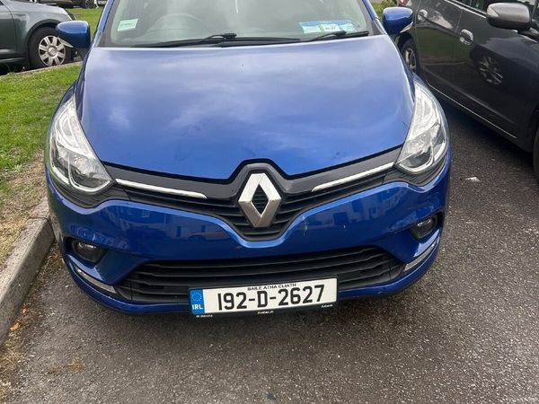 Renault Clio Hatchback, Petrol, 2019, Blue