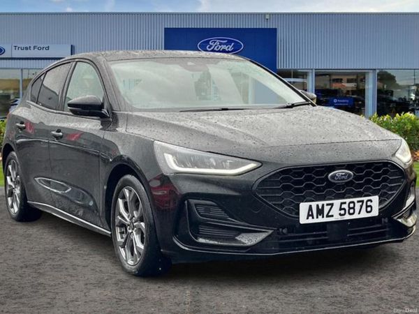 Ford Focus Hatchback, Petrol, 2023, Black