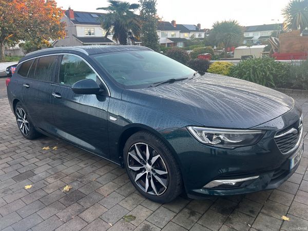 Opel Insignia Estate, Diesel, 2018, Green