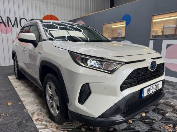 Toyota RAV4 SUV, Petrol Hybrid, 2019, White