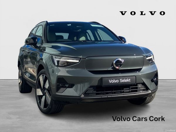 Volvo EX40 SUV, Electric, 2026, Green