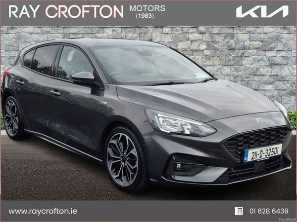 Ford Focus Hatchback, Petrol Hybrid, 2021, Grey