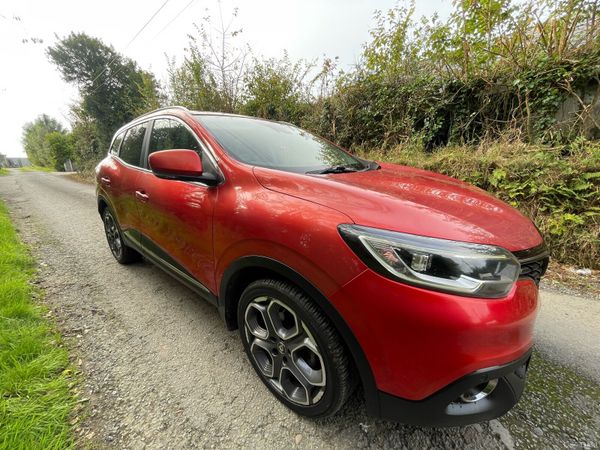Renault Kadjar SUV, Diesel, 2016, Red
