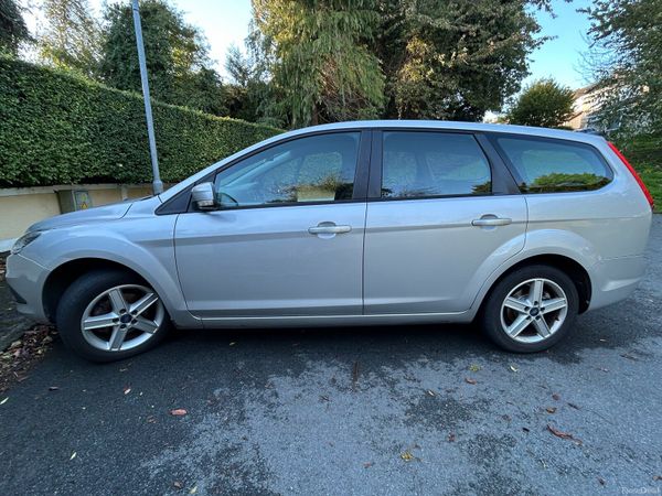 Ford Focus Estate, Diesel, 2010, Silver