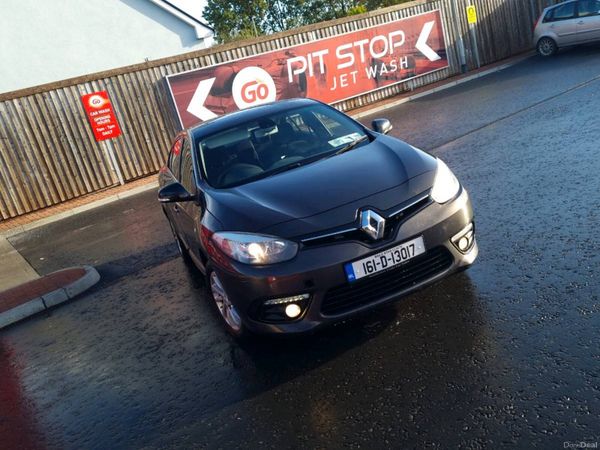 Renault Fluence Saloon, Diesel, 2016, Brown