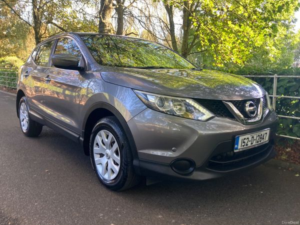 Nissan Qashqai Hatchback, Petrol, 2015, Grey
