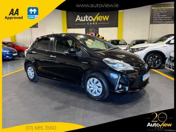 Toyota Vitz Hatchback, Petrol Hybrid, 2018, Black