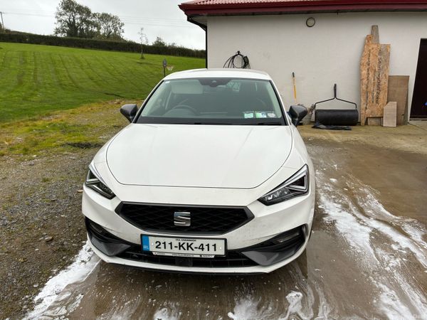 SEAT Leon Estate, Diesel, 2021, White