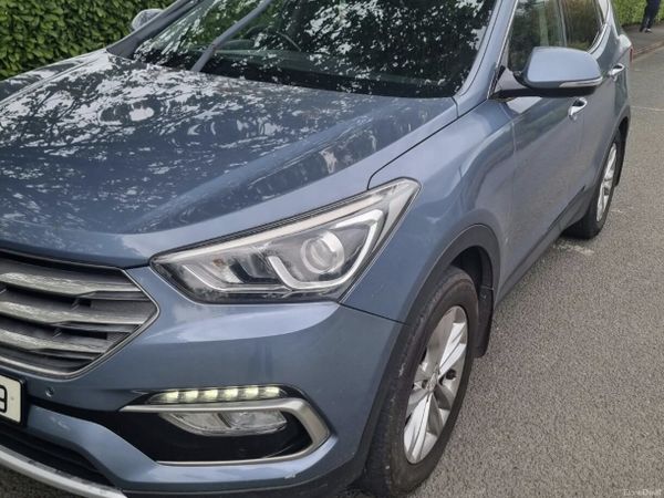 Hyundai Santa Fe SUV, Diesel, 2016, Blue