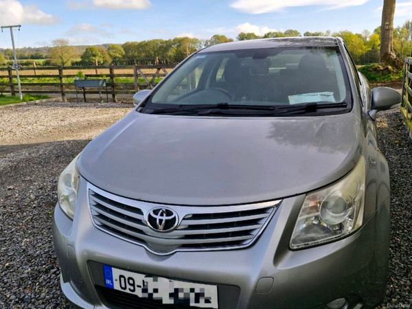 Toyota Avensis Saloon, Diesel, 2009, Grey