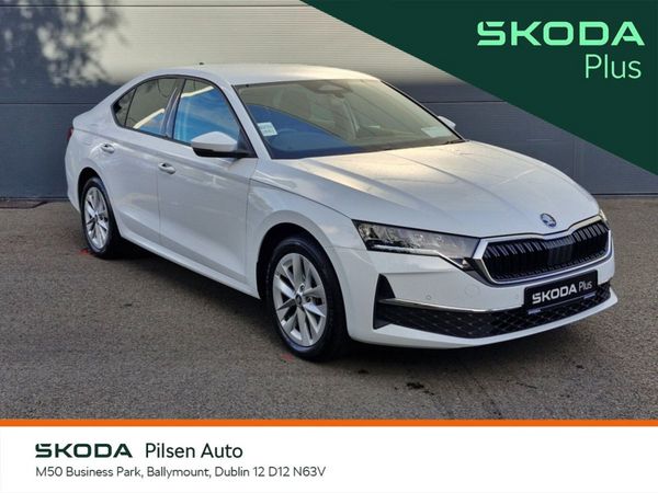 Skoda Octavia Saloon, Diesel, 2026, White