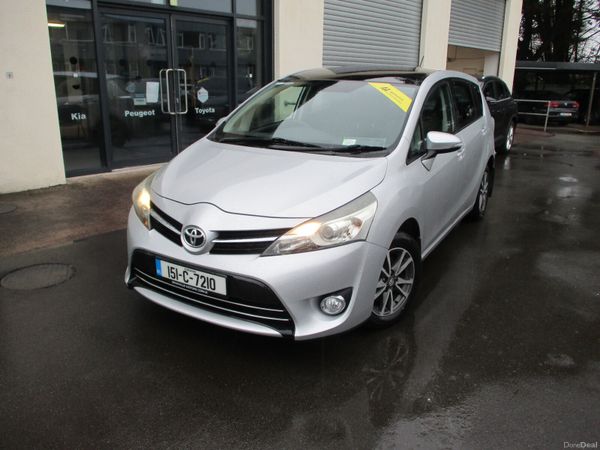 Toyota Verso MPV, Diesel, 2015, Silver