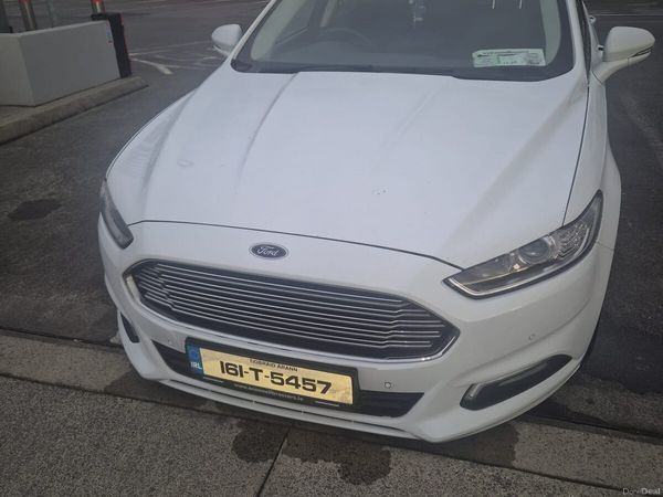 Ford Mondeo Hatchback, Diesel, 2016, White