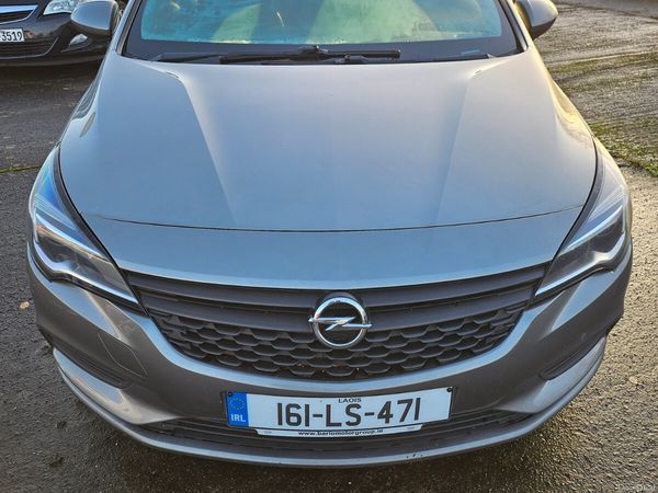 Opel Astra Hatchback, Diesel, 2016, Grey