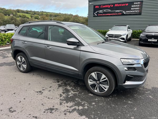 Skoda Karoq SUV, Diesel, 2023, Grey