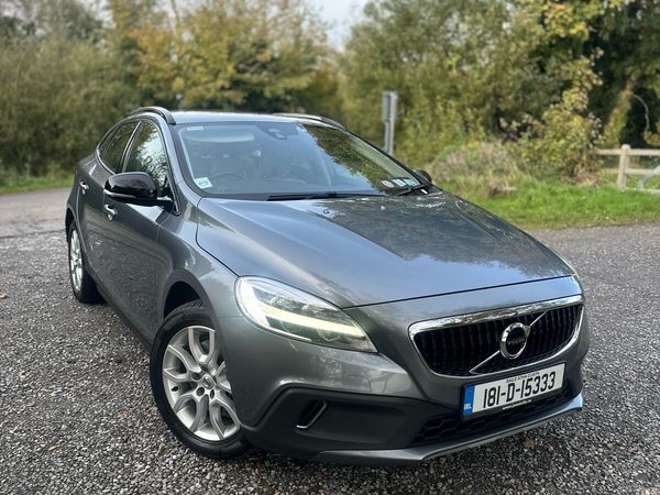Volvo V40 Hatchback, Diesel, 2018, Grey