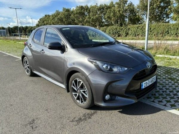 Toyota Yaris Hatchback, Petrol Hybrid, 2023, Grey
