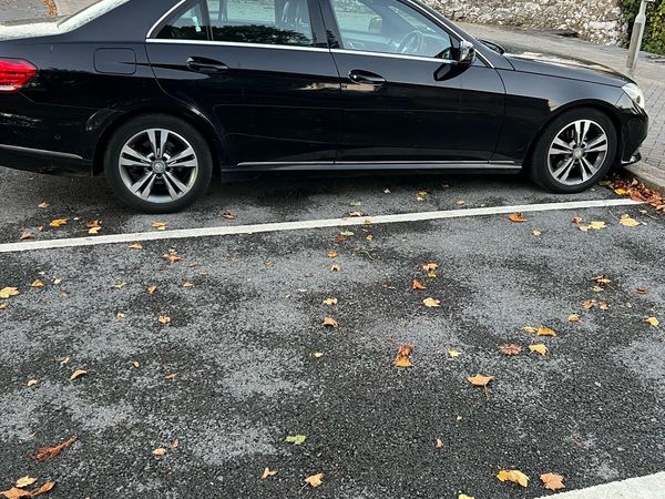 Mercedes-Benz E-Class Saloon, Diesel, 2016, Black