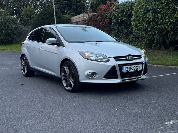 Ford Focus Hatchback, Diesel, 2012, Silver