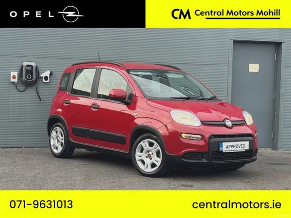 Fiat Panda MPV, Petrol, 2024, Red