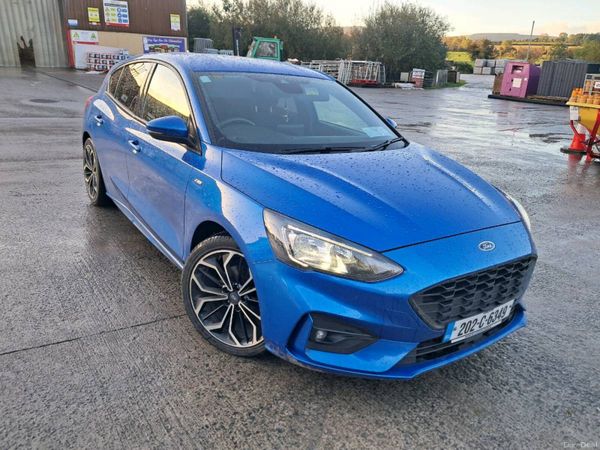 Ford Focus Hatchback, Diesel, 2020, Blue