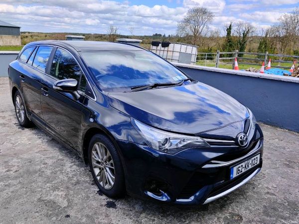 Toyota Avensis Estate, Diesel, 2016, Grey