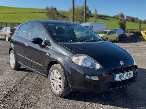 Fiat Punto Hatchback, Petrol, 2016, Black