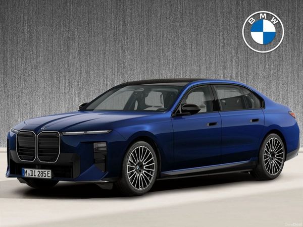 BMW i7 Saloon, Electric, 2027, Blue
