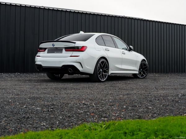 BMW 3-Series Saloon, Petrol Hybrid, 2021, White