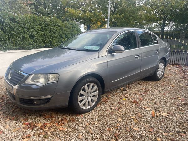 Volkswagen Passat Saloon, Diesel, 2006, Grey
