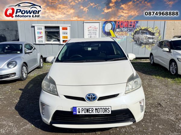 Toyota Prius Hatchback, Petrol Hybrid, 2014, White