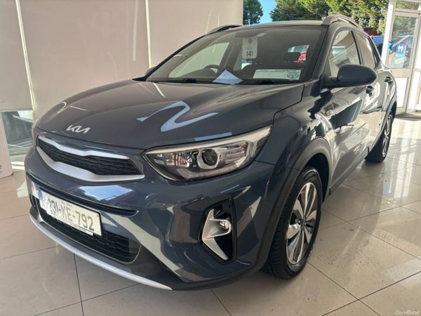 Kia Stonic SUV, Petrol, 2023, Blue