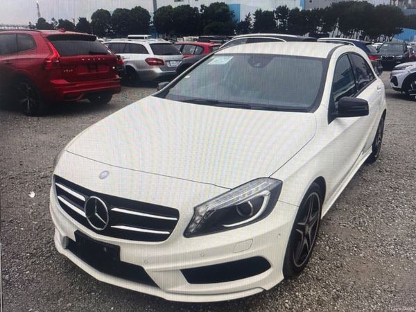 Mercedes-Benz A-Class Hatchback, Petrol, 2015, White