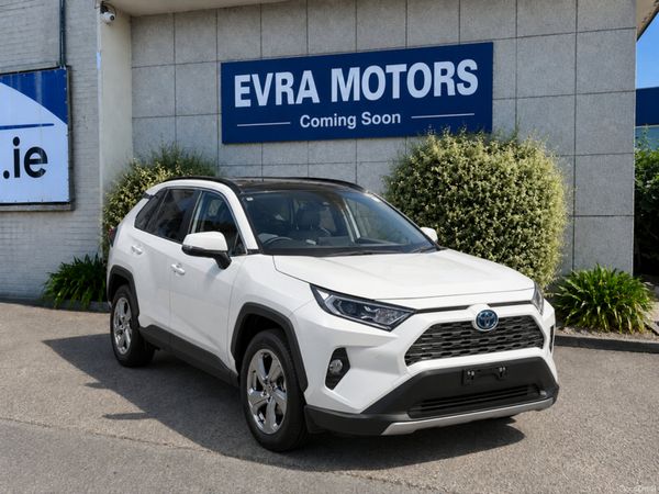 Toyota RAV4 SUV, Petrol Hybrid, 2021, White