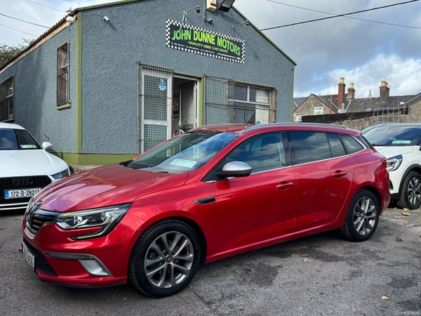 Renault Megane Estate, Diesel, 2018, Red