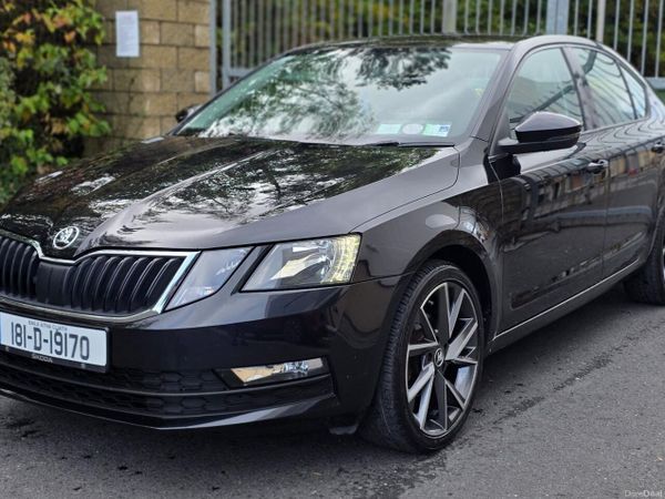Skoda Octavia Saloon, Diesel, 2018, Black