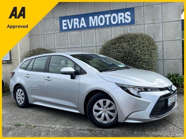 Toyota Corolla Estate, Petrol Hybrid, 2023, Silver