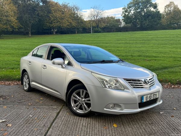Toyota Avensis Saloon, Diesel, 2010, Silver