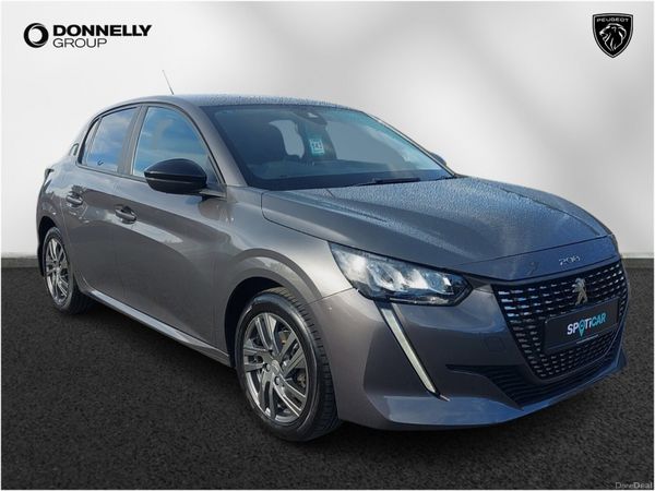 Peugeot 208 Hatchback, Petrol, 2022, 
