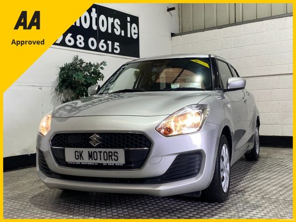 Suzuki Swift Hatchback, Petrol, 2019, Silver