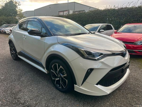 Toyota C-HR Hatchback, Petrol Hybrid, 2020, White