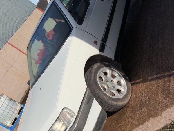 Peugeot 405 Saloon, Diesel, 1994, White