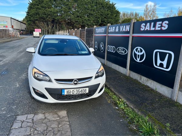 Opel Astra Saloon, Diesel, 2016, White