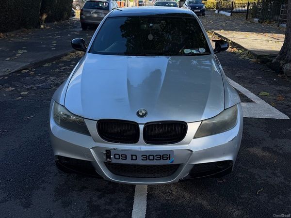 BMW 3-Series Saloon, Diesel, 2009, Silver