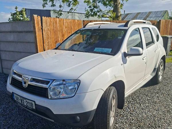 Dacia Duster SUV, Diesel, 2014, White